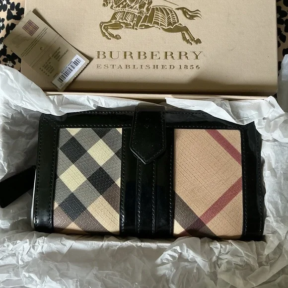 BURBERRY NOVA CHECK CONTINENTAL WALLET NIB AUTHENTIC - Picture 11 of 11